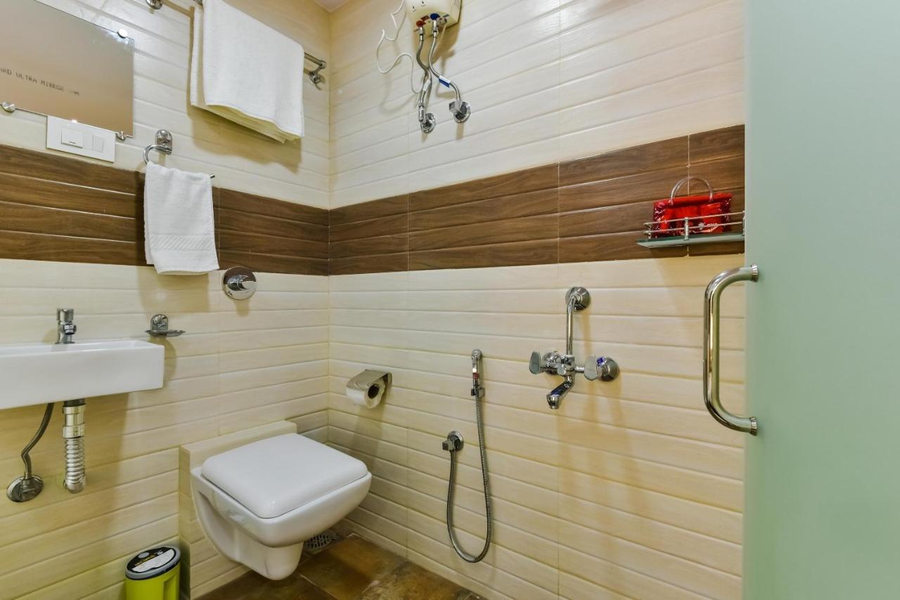 Capital O4482 Ascot International Hotel Mumbai Luaran gambar